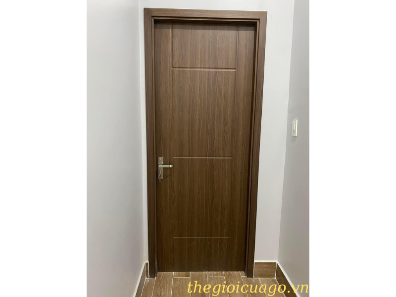 Cửa gỗ tân cổ điển chạm khắc nhẹ nhàng